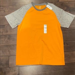 Men’s Medium Old Navy Tshirt